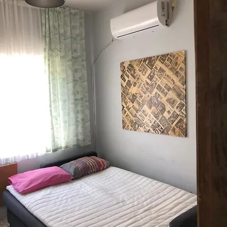 Merkez Deniz Yakini Muhtesem Mutfakli Antalya